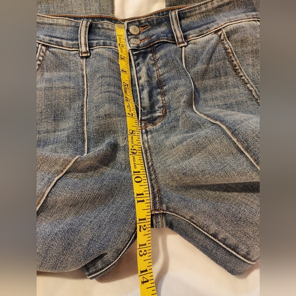 Judy Blue Trouser Retro Style Flare Jeans - 29x33 - Picture 6 of 9